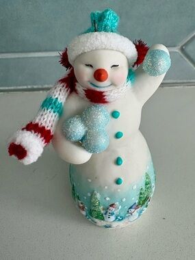 Hallmark Keepsake Ornament Snowtop Lodge Whittaker Q.
Snowden 2021